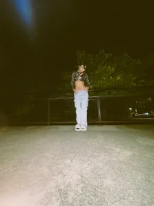 carringtonduvallnight walk 🌆 Bild 3