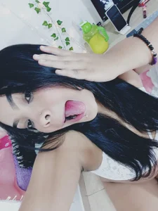 Ashley__Jones__ Public Foto 4