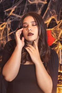 Halloween🧛🏻‍♀️ od Emmasulivann  2 snímek