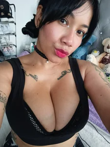 violettaa_millerss Hi💜🔥 Pic 4