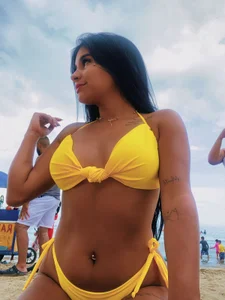 anahi__s 💛🌻😍 Pic