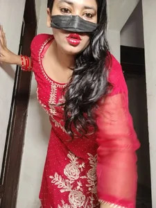 Heena-143Public图片 2