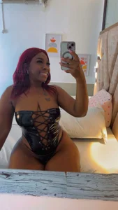 Athenea_Mills kullanıcısının make me happy albümü -  2 fotoğraf