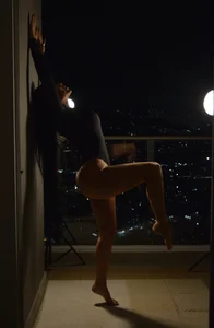 caritoo21 tempting night Immagine 