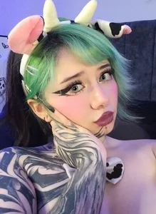 LucyChabs_ Public 사진 4