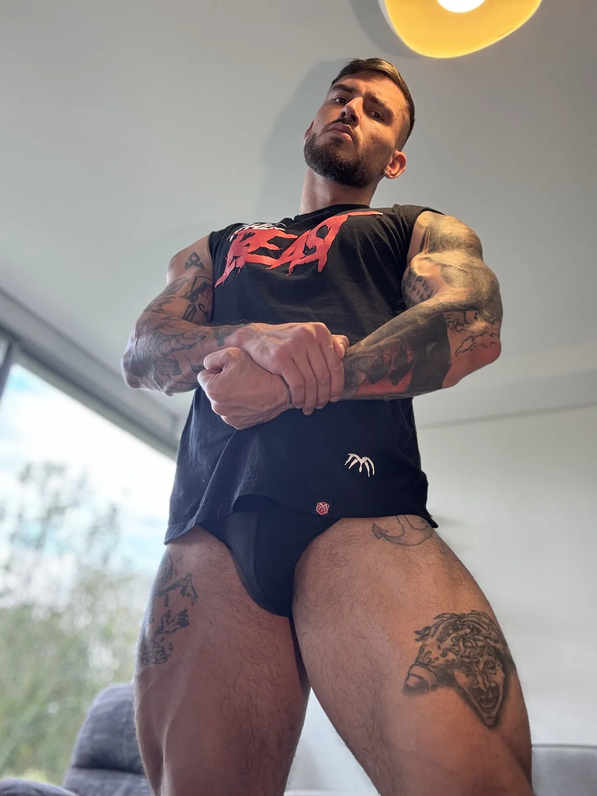 DimitriSullivan_ Právě oblíbené foto 3138