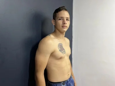 TimeeToFuck Public Pic 5