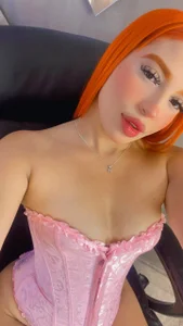 A little bit of me! de Crazyorange_  3 Imagens