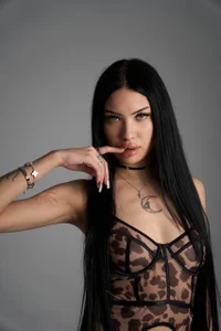 _JessLei_のLeilaの 8枚の写真