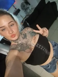Lustful_Lisa Meee Pic 2