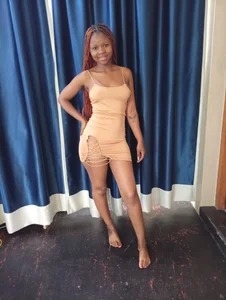 Public od NaughtyShawdy  6 snímek