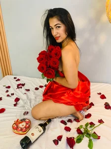 Thayssa_ross Valentine's Day 2025🌹🧸♥ Εικόνα 4