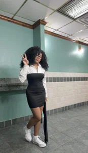 lifeoftt_19xx 🩵🖤🤍 টি ছবি