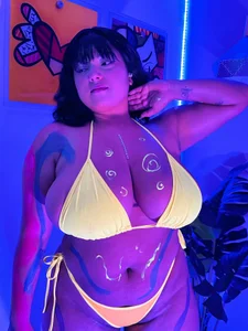 Kenya--Buhle Neon party Immagine 