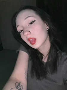 MaryroseRoeder Public Kuva 3