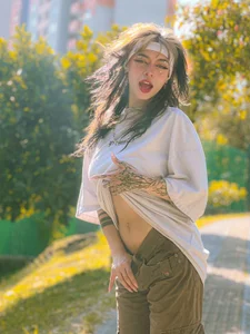 Kitty_arts's sunshine warms me up a little Sex Photo 2