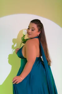 ElaBourn_ A little glamor for you  3. fénykép