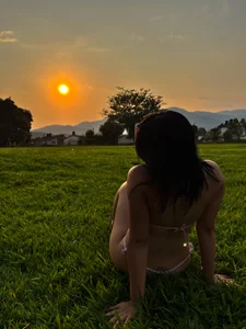 sarita_bibies19 Sunny Day🥵 Immagine  3