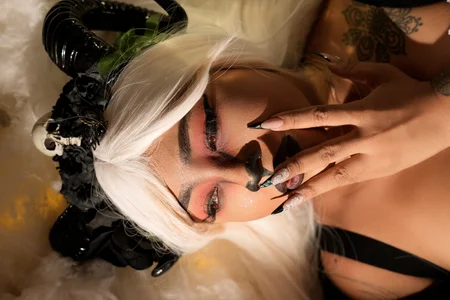 Neko_Misaki Krampus season ✨🎄 Pic 6