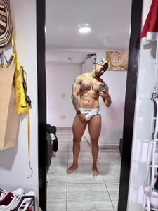 Yafir-Jafet Public Foto