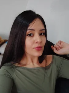HollyMoon_ 🥰🍌🍓 Billede 2