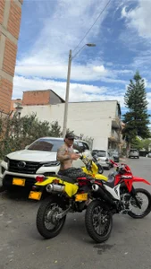 Ades_Lowe Ready for a Ride? صورة واحدة|Ades_Lowe Ready for a Ride? صورتان|Ades_Lowe Ready for a Ride?  صور|Ades_Lowe Ready for a Ride?  صورة