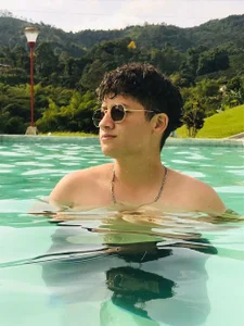 _AlexMorrisのPublicの枚の写真