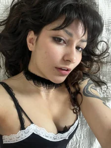 AngelaCox More selfies by me Pic 6