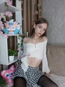 WeiSusi I just admire myself Poză 4