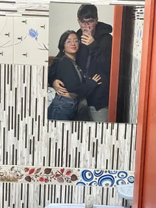 Jhoan_Andrea 🫣 টি ছবি