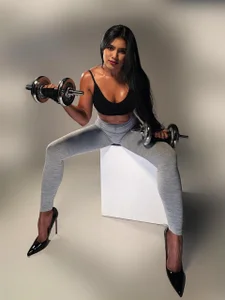 LissMonroe Strong legs in heels!👠 Poză 5