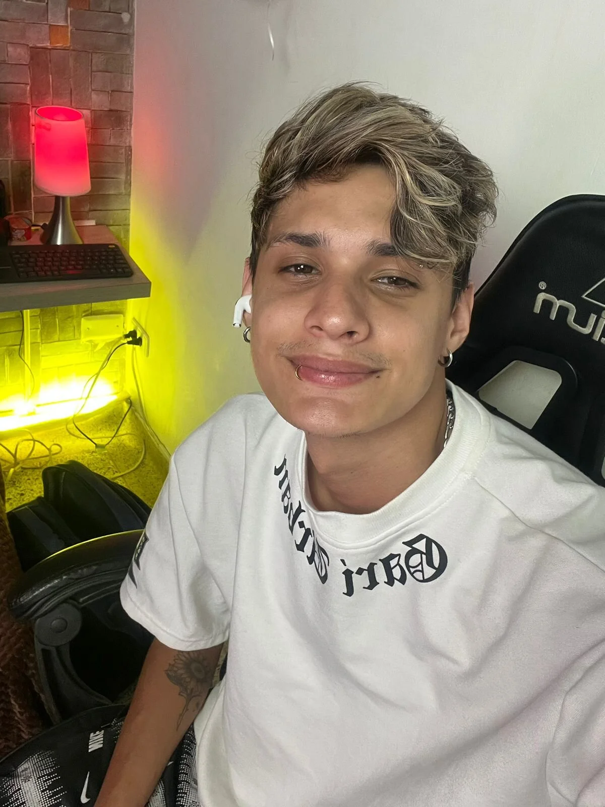 flaquito___ Populært foto 6567