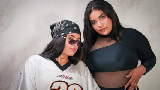 Mia_and_lexy Public Εικόνα 7