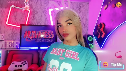 Gisele_fox: baby girl ( 2 фото)