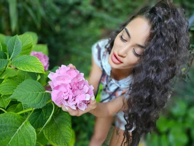 SelenaNoir Lovely Poză 2