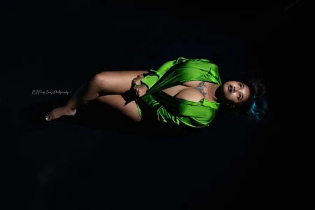 ManEaterMint Model Pics Pic 2