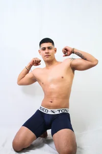 sexy boy od EnzoRodrigues  2 snímek