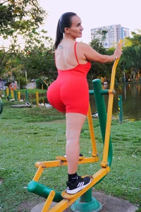 Sara_Charmy marked lines Fotka 6