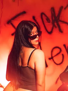 Holly_velvett sex, sweat and love Pic