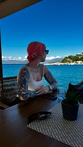 ScarletVixenLive Public Foto 7