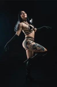 AngelineLeroyのPublicの 2枚の写真