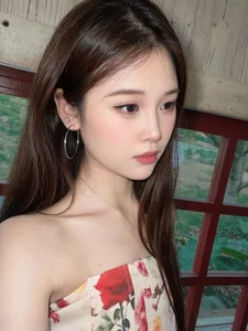 yiyi__01 么么么 Pic 6