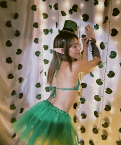 mila_katts Saint Patrick 🍀 Foto 3