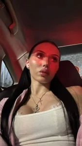 EmilyMosley Beauty 💋 Pic 6