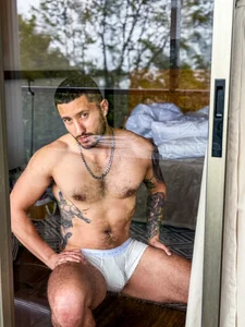 The reflection of desire de Nathan_rivers  2 Imagens