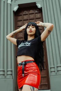 Vixen_Robinson your tough and sexy girl Pic 2