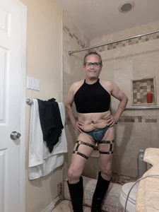 bobby69cock's photo
