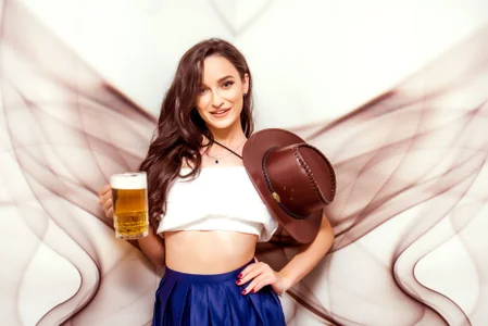 AnnaHarperX kullanıcısının Oktoberfest surprise albümü -  fotoğraf