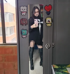 EvangelineJoness ME 🤘🏽🖤 Pic 2