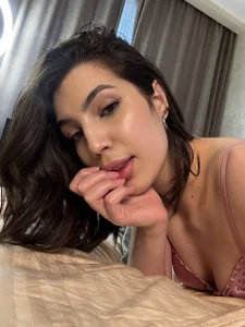 LolaTeaseX bonbon Immagine  3